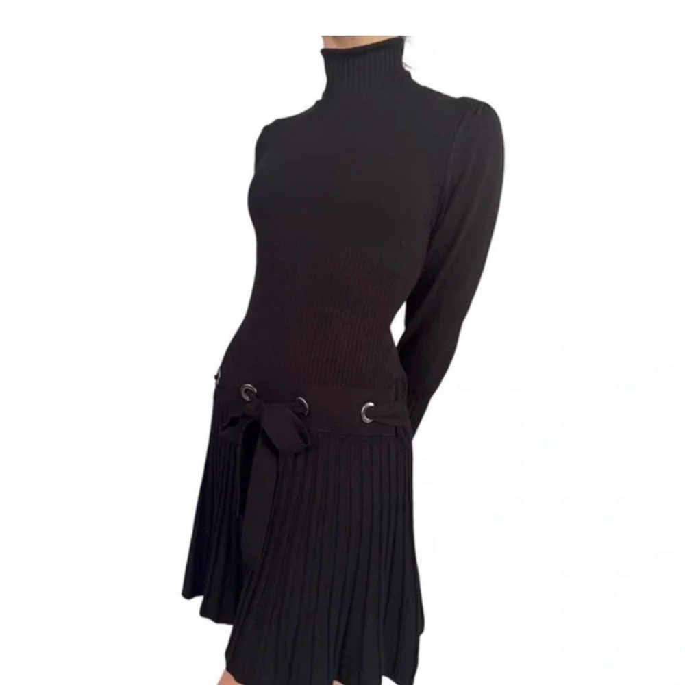 VENUS Black Turtleneck Dress with Stylish Belt - Picture 3 of 8